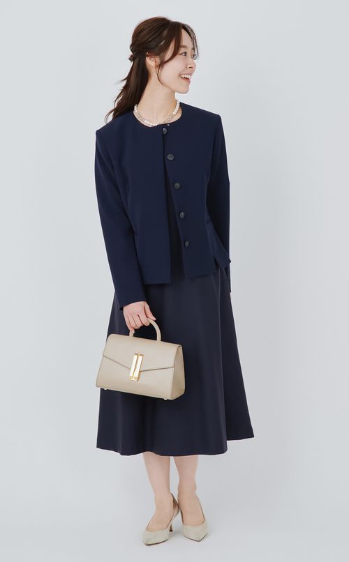 ウールハーフスリーブフレアワンピース