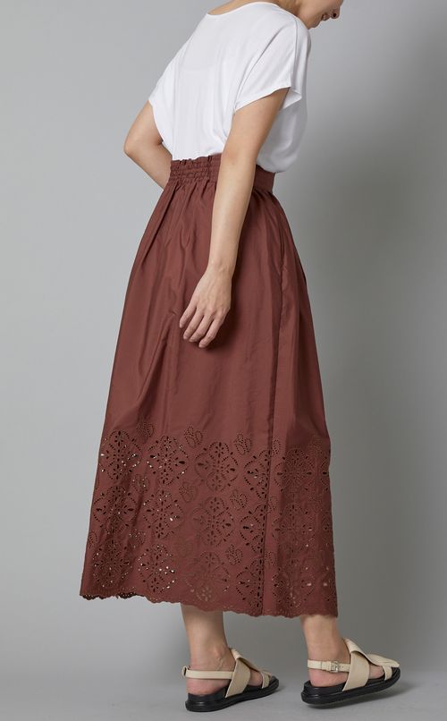 コットンカットワークレーススカート