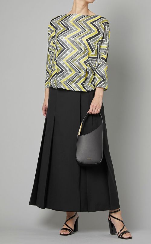 マルチプリントプルオーバー