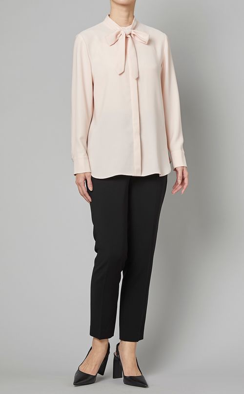 ドレープボウタイストレッチブラウス