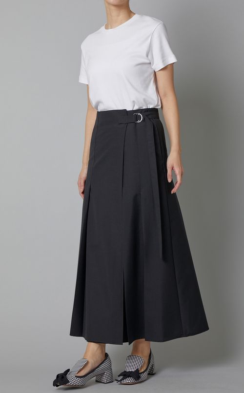 タックラップスカート