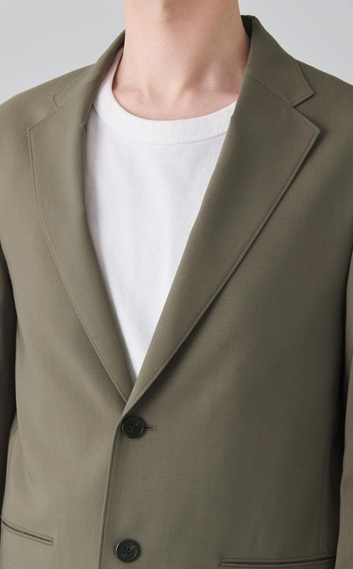 モーションウールトラベルジャケット