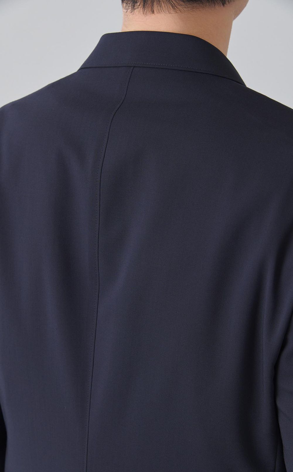 モーションウールトラベルジャケット