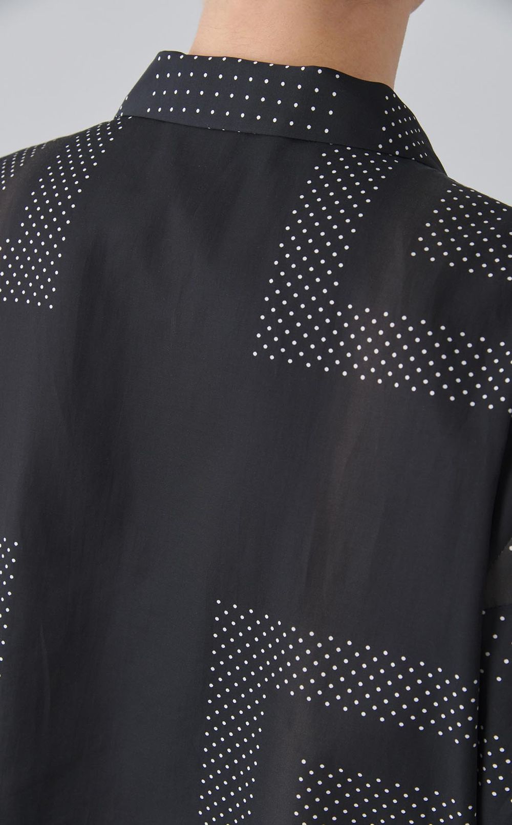 ドットプリントオープンカラーシャツ
