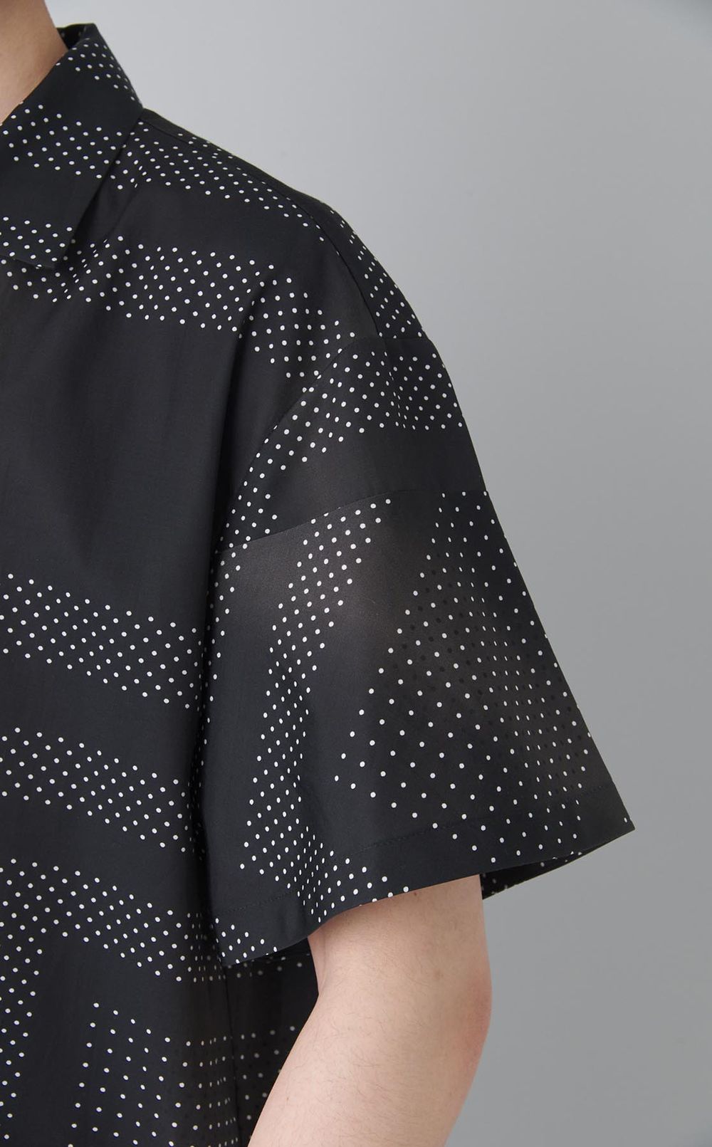 ドットプリントオープンカラーシャツ