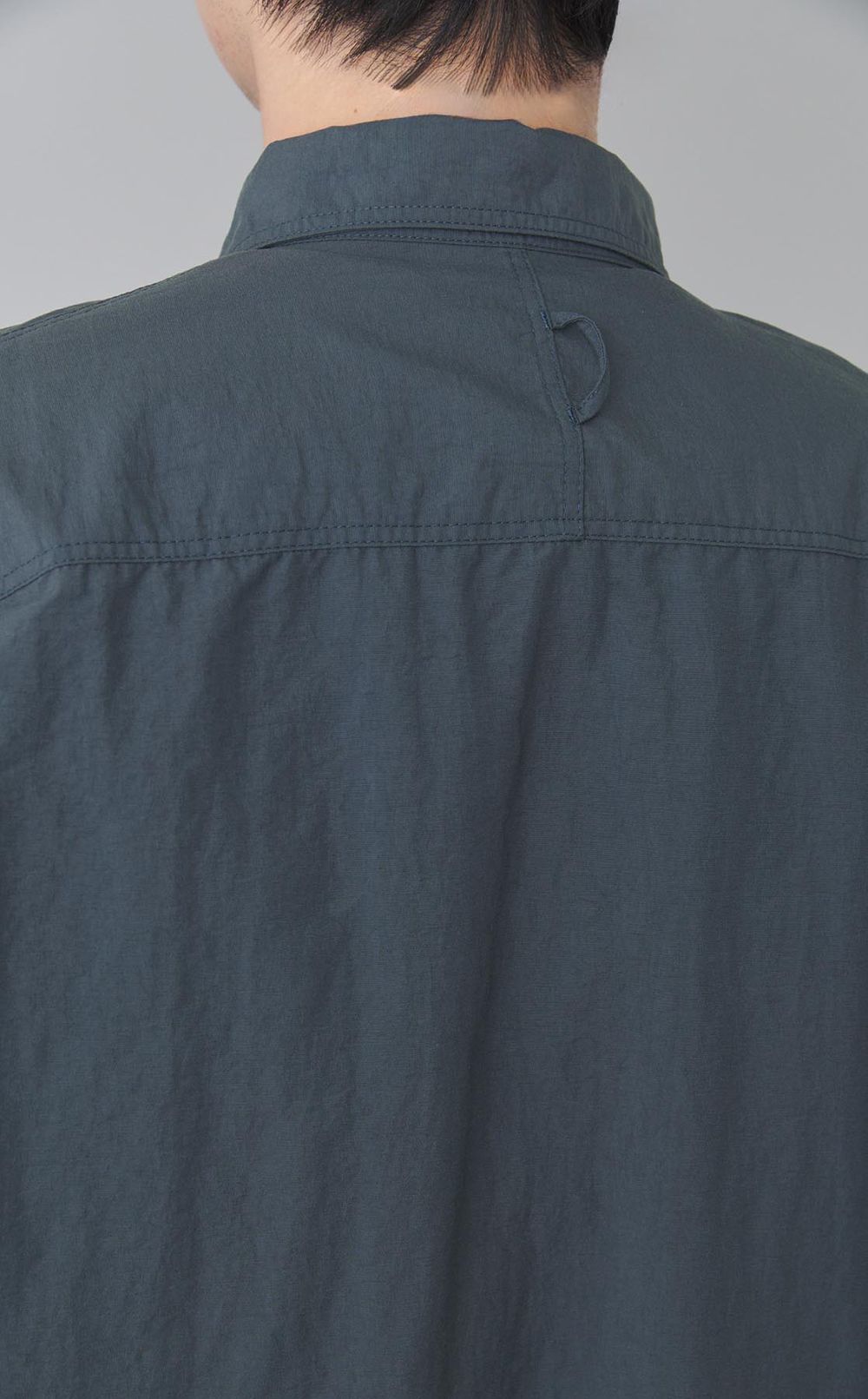 フィールドユーティリティシャツ