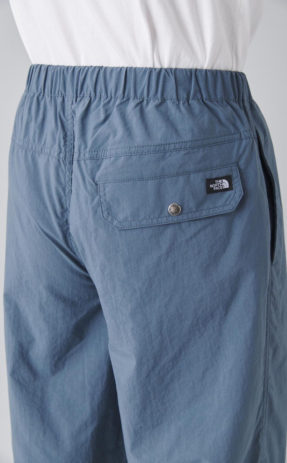 コンパクトパンツ