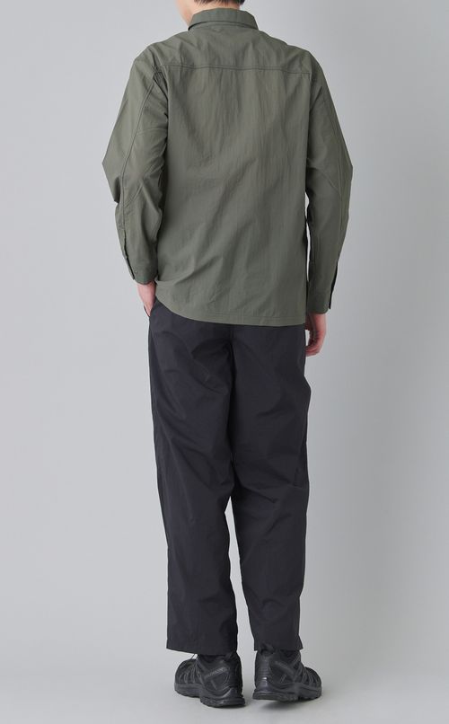 コンパクトパンツ