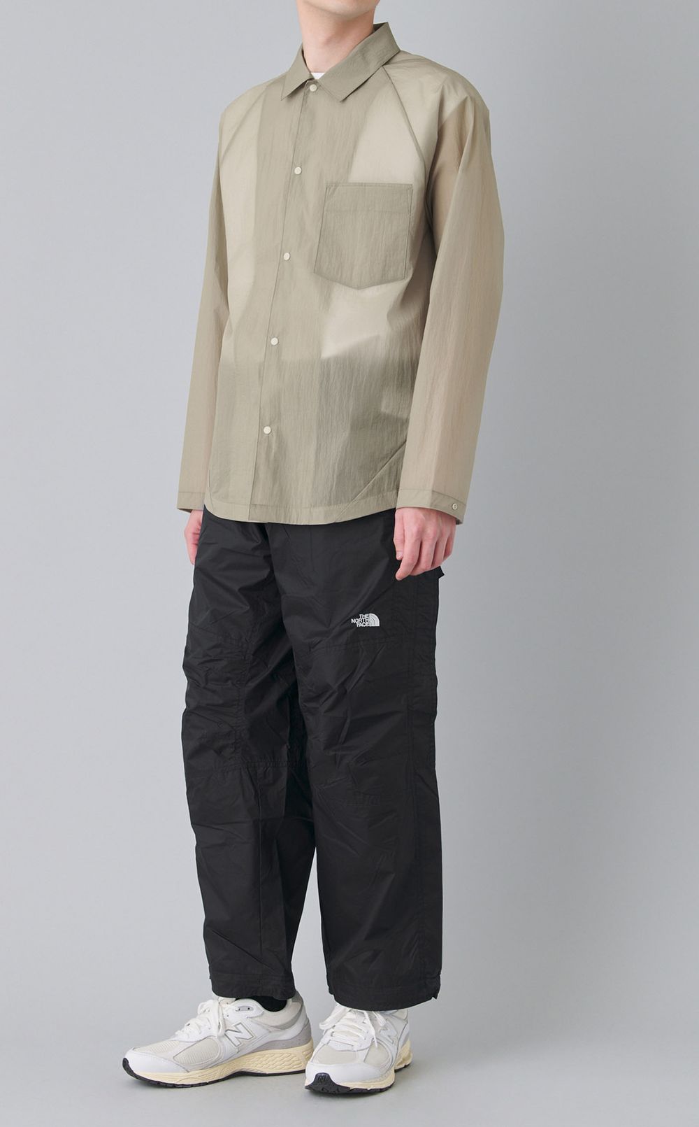 チムニーウィンドパンツ