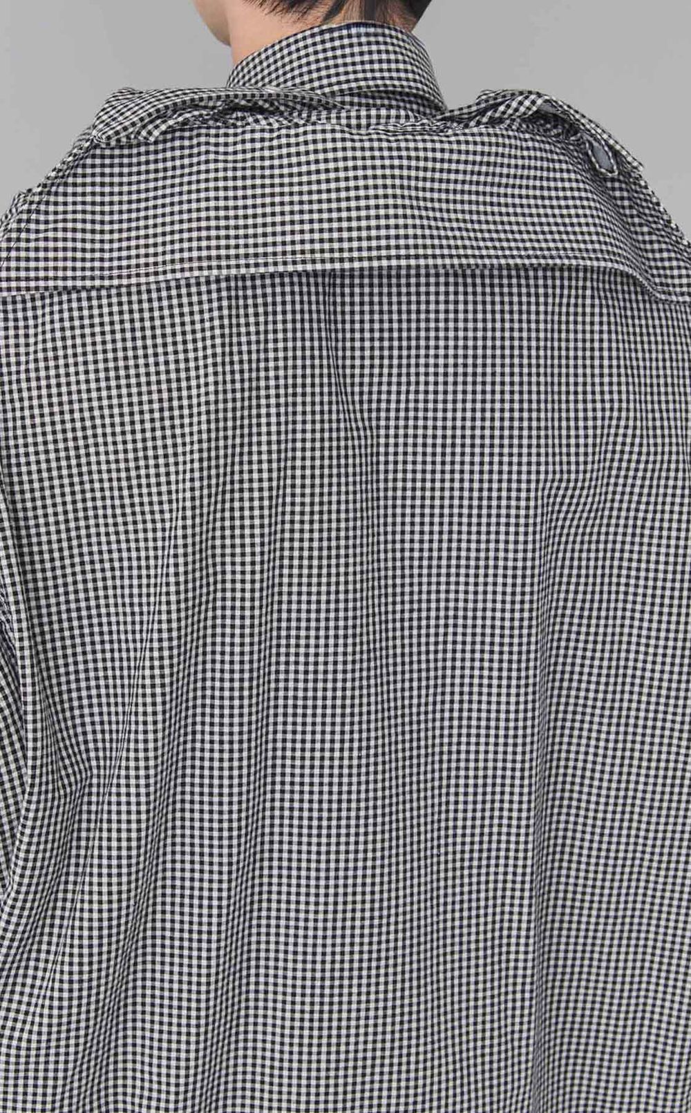 ショールレイヤードハーフスリーブシャツ