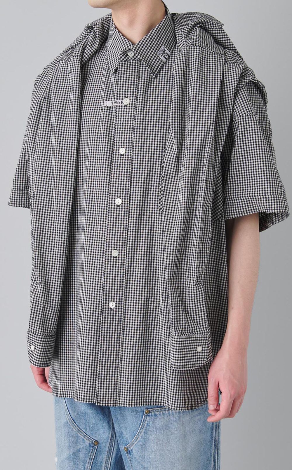 ショールレイヤードハーフスリーブシャツ