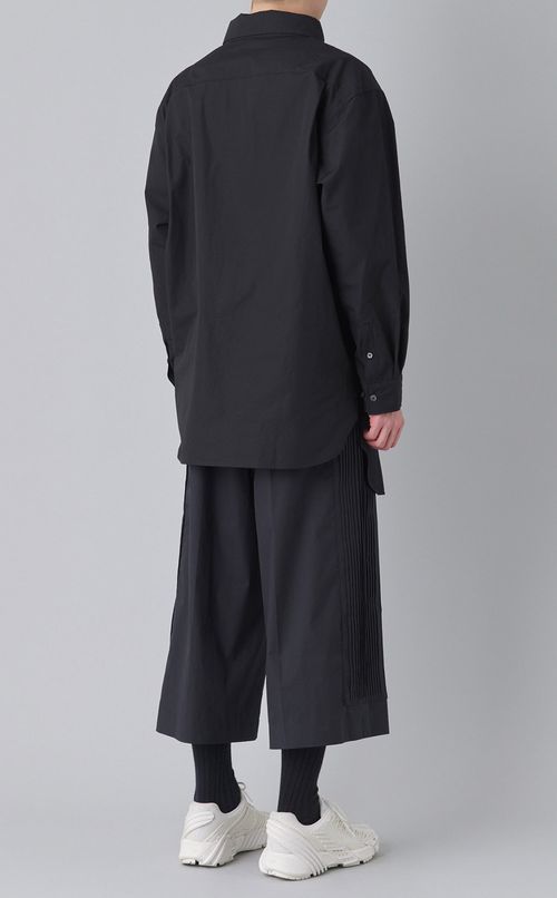 レースアップシャツ