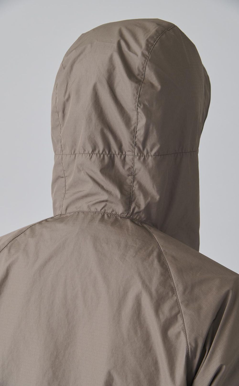 リップストップフーデッドジャケット