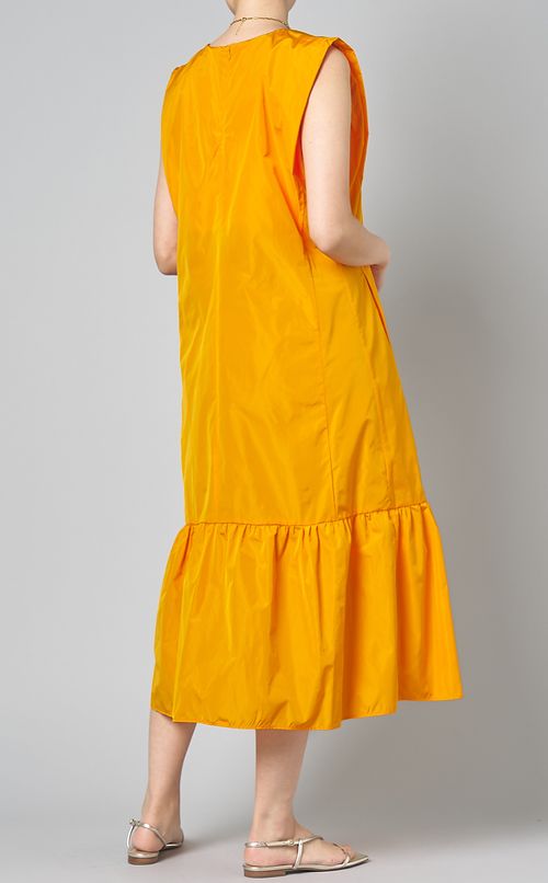 タフタペプラムノースリーブワンピース