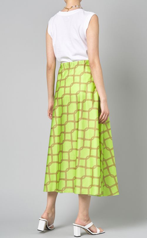 チェーンプリントフレアスカート