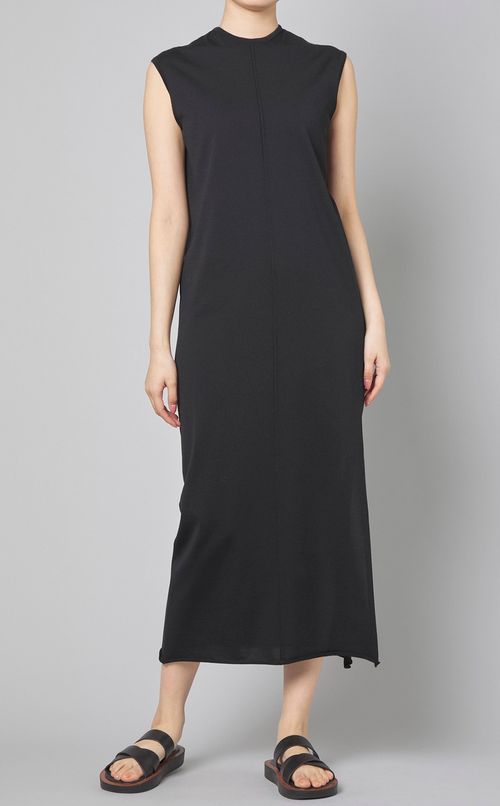 ノースリーブバックオープンワンピース