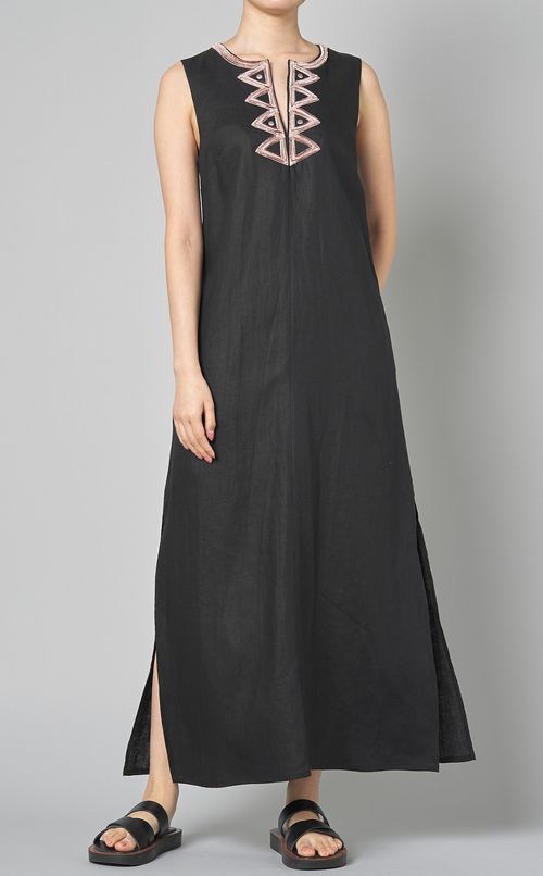 リネンノースリーブエンブロイダリードレス