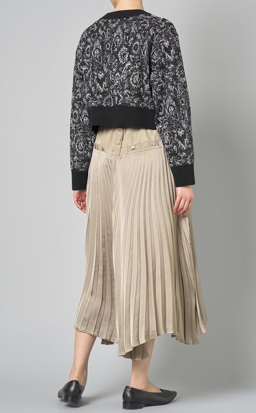 ジャガードクロップドカーディガン