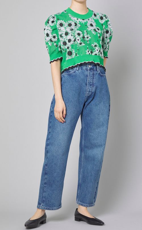 フラワージャガードショート丈ニット