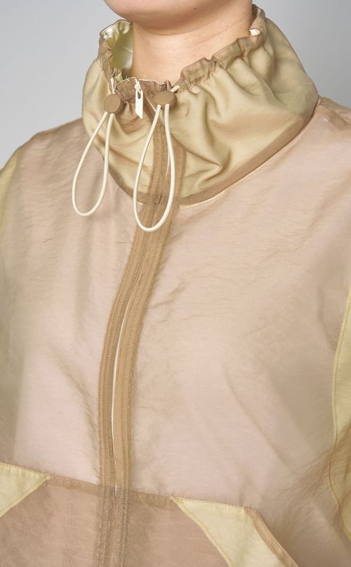 オーガンジーシアーベスト