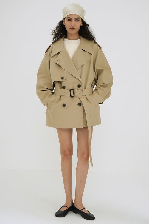 オーバーショートトレンチコート