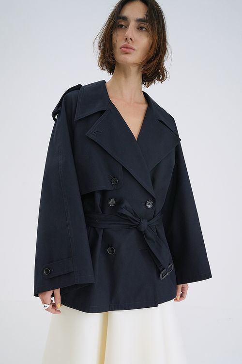 オーバーショートトレンチコート