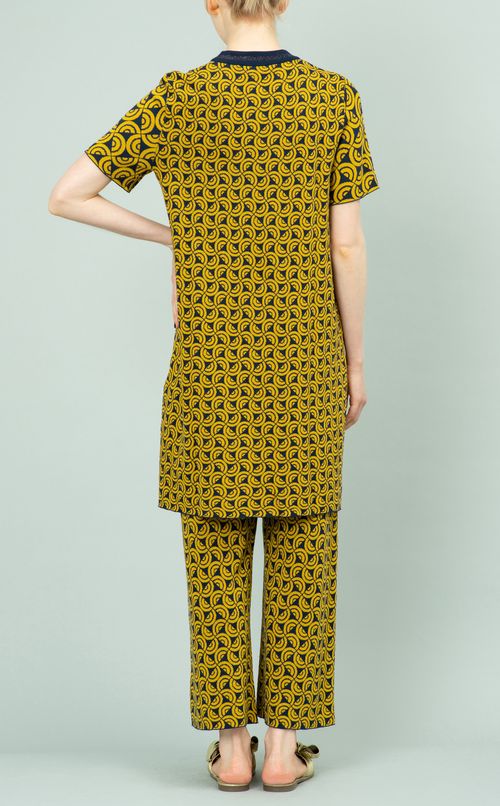 ボックスニットワンピース