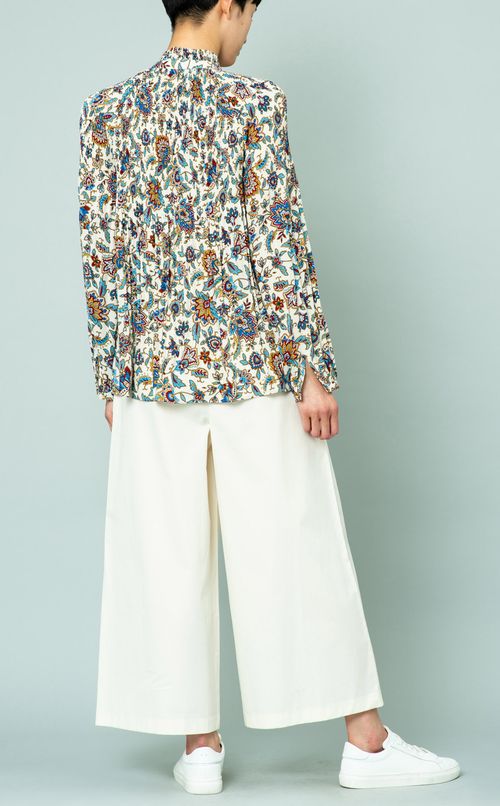 ボウタイプリントブラウス