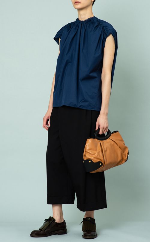 シャーリングコクーンブラウス