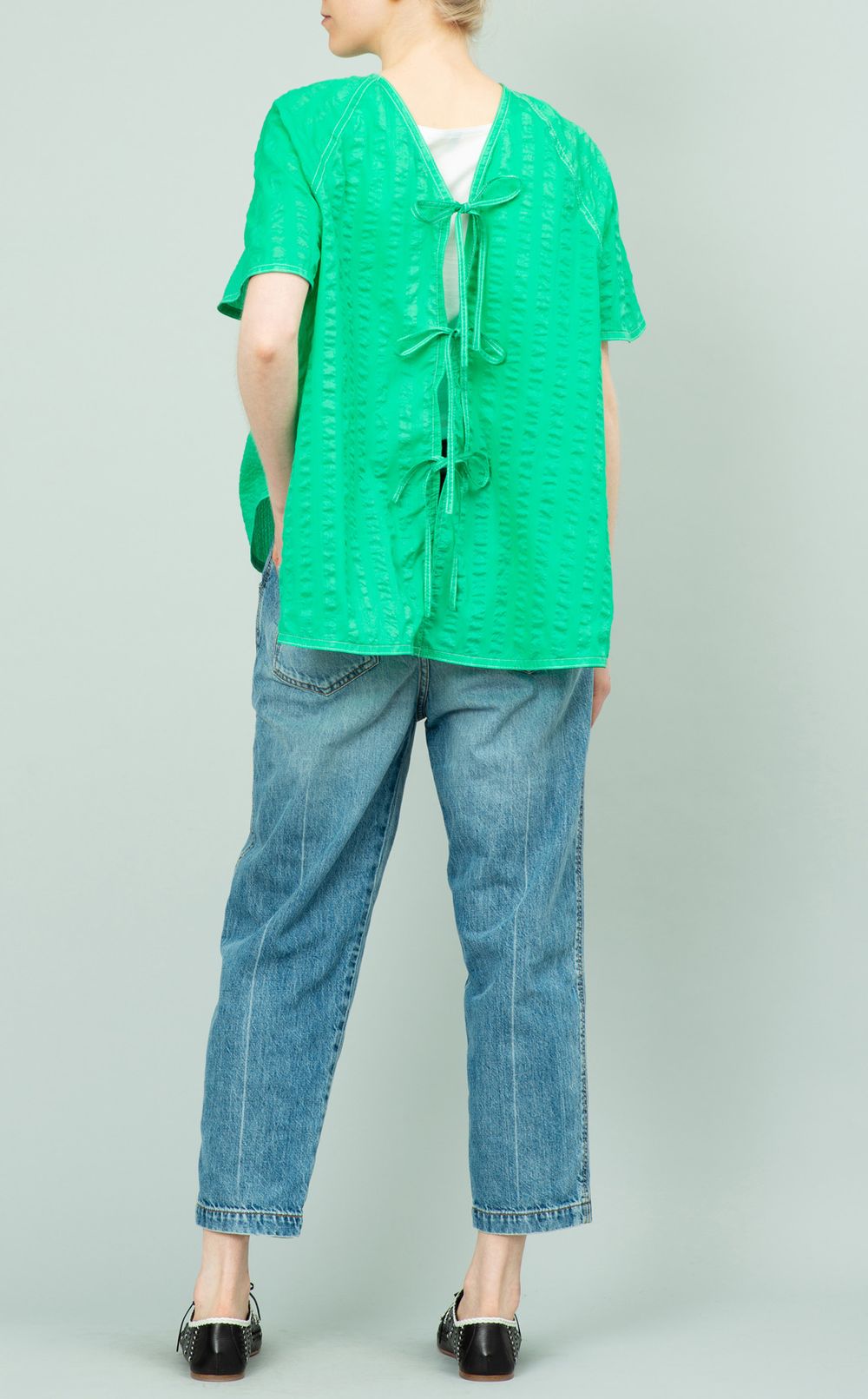 センターシームデニムパンツ