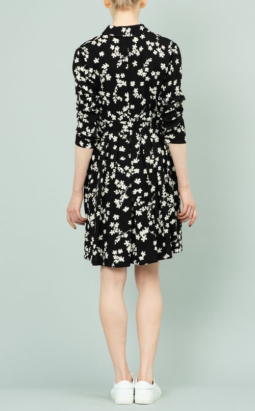 ベルト付フラワープリントワンピース