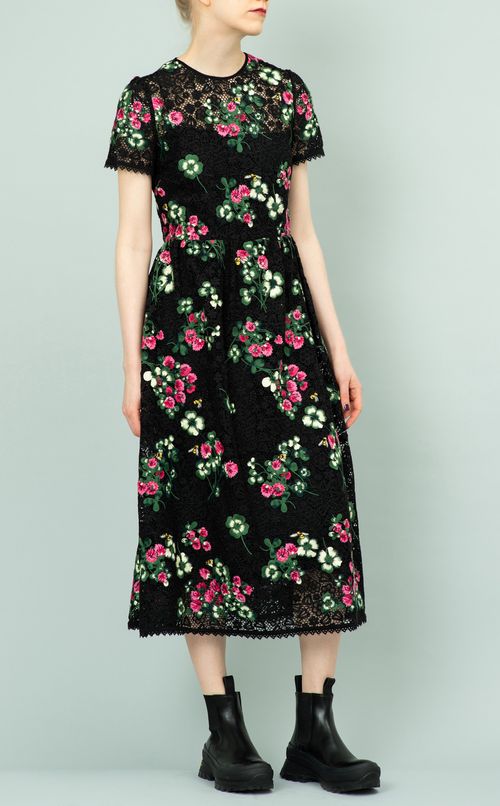 フラワーレースワンピース