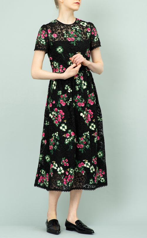 フラワーレースワンピース