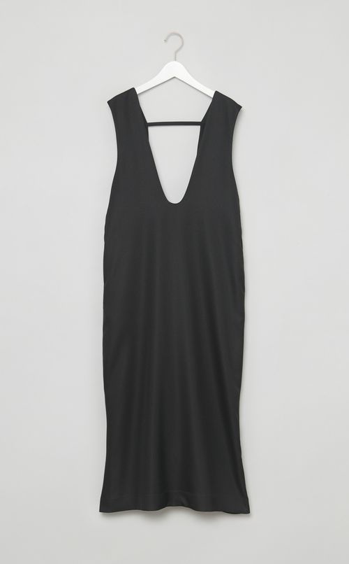 Uネック Iラインジャンパースカート