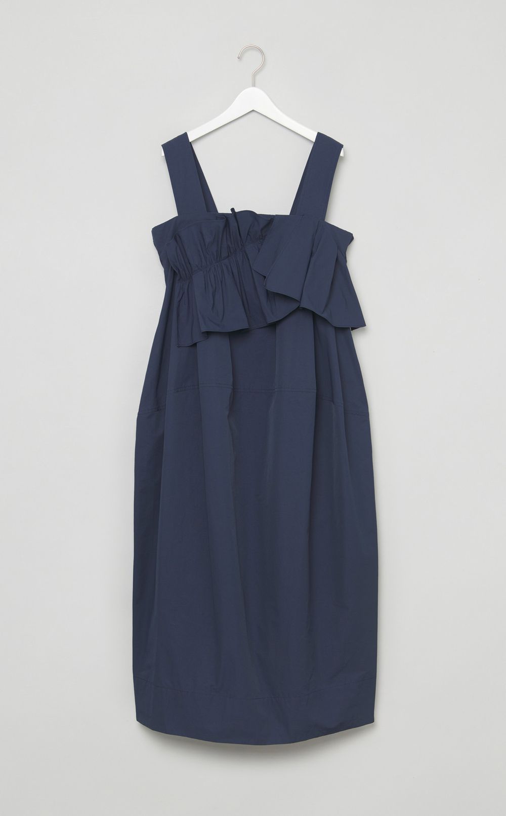 フリルドレープコクーンワンピース