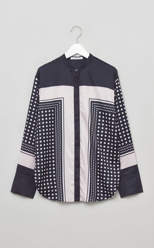 ドットパネル柄バンドカラーブラウス