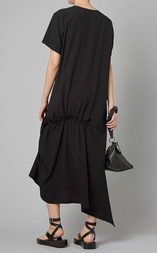 ドレープハーフスリーブワンピース