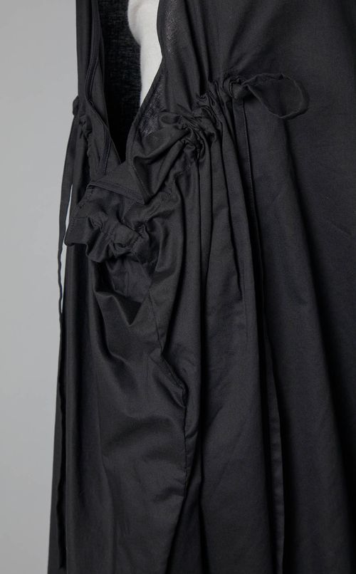 アシンメトリーギャザーワンピース