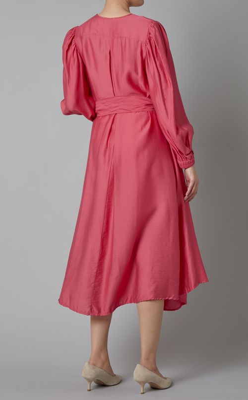 ギャザースリーブロングガウンワンピース