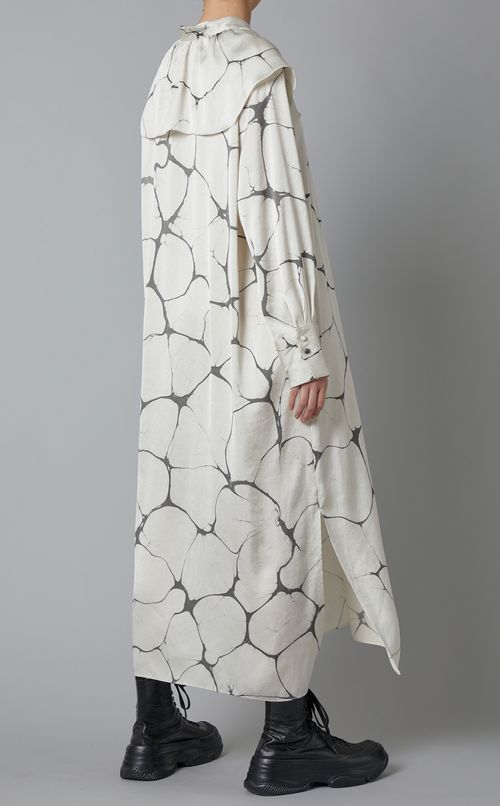 プリントケープカラーワンピース