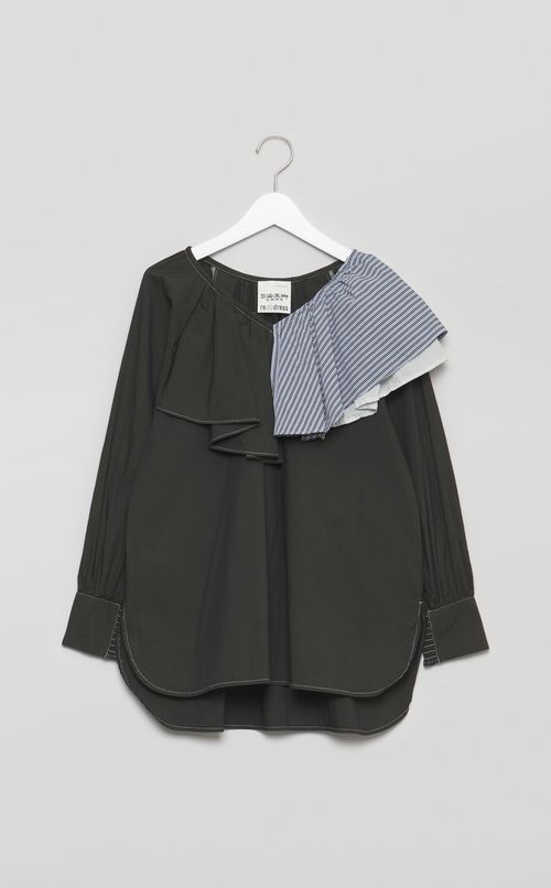 【reADdress】アシメフレアプリーツブラウス