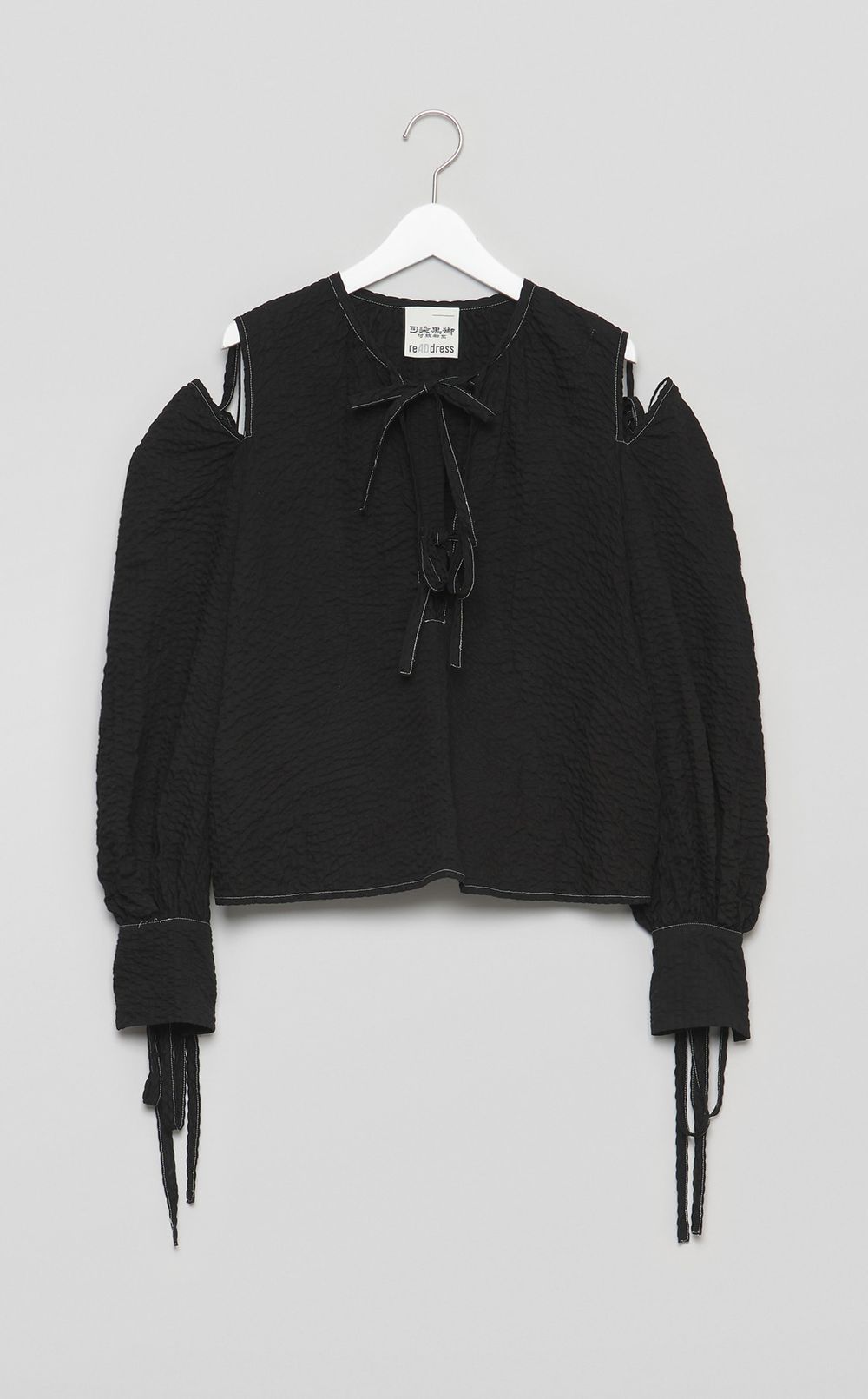 【reADdress】ペイズリーショルダースリットブラウス