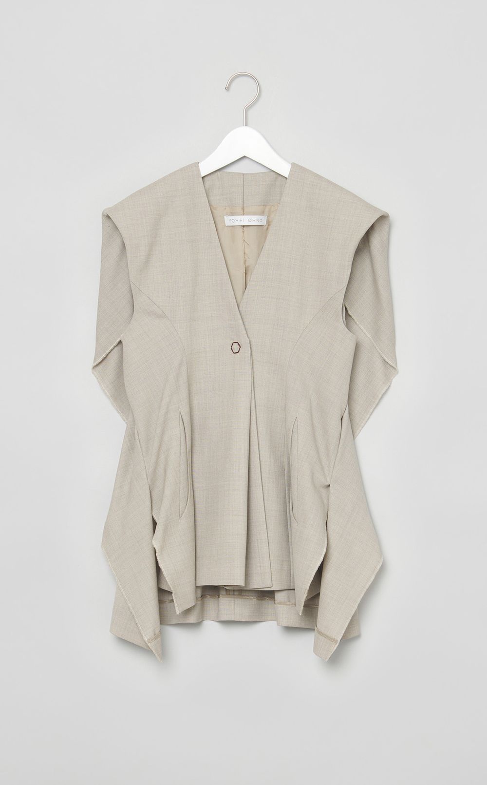 バックギャザーノースリーブジャケット