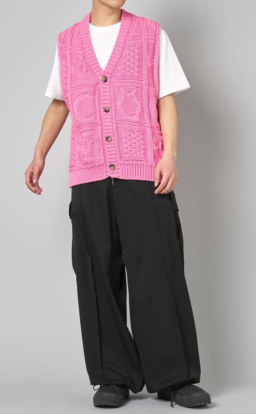 アランVネックニットベスト