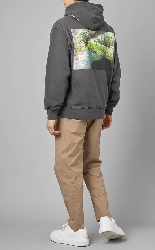 ガーデンプリントフーディー