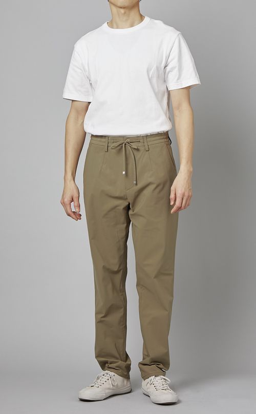 ハイウェストテーパードパンツ