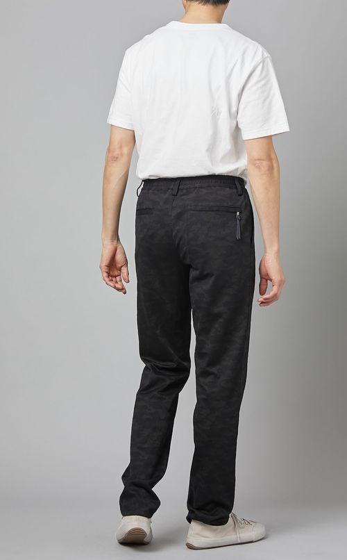 カモフラージュ柄ドロストパンツ