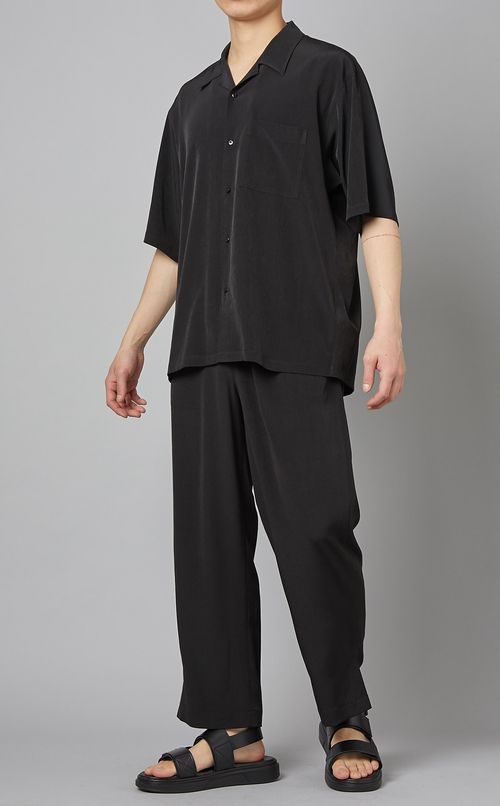 ドルマンスリーブシャツ