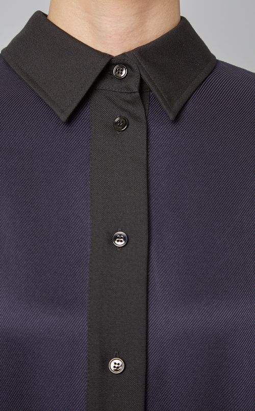 バックデザインコクーンワンピース