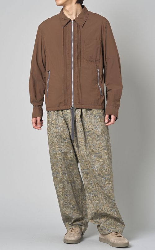 フェザーナイロンジップブルゾン